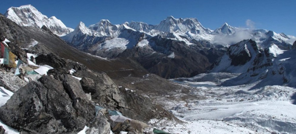 bhutan-snow-man-trek-path